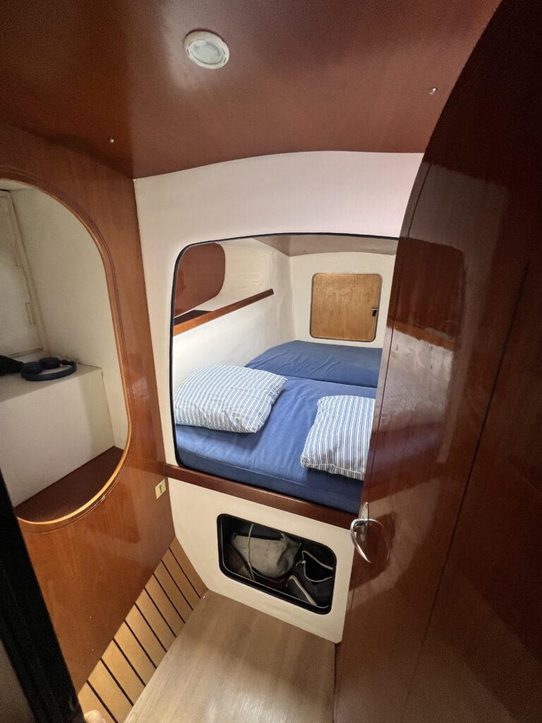 Катамаран Fountaine Pajot Athena 38